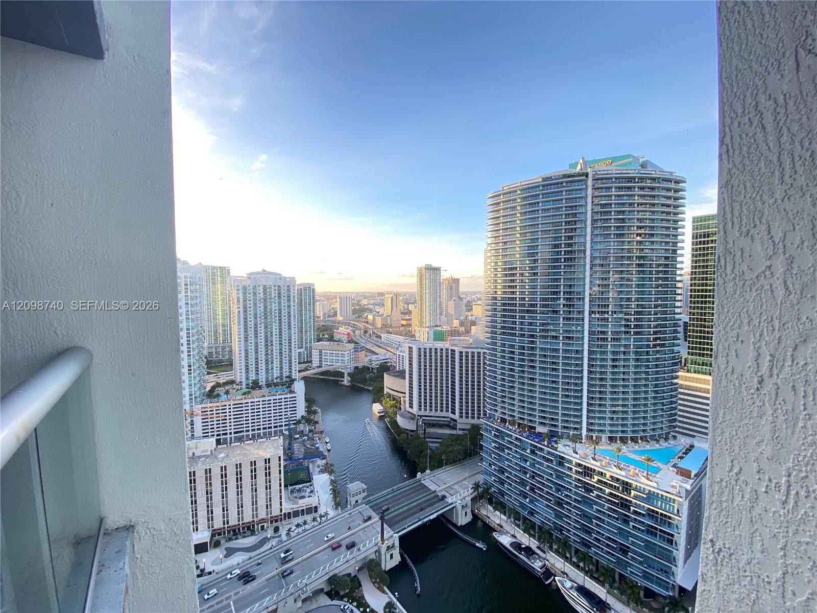 475 Brickell Avenue 3808 Property Photo 4