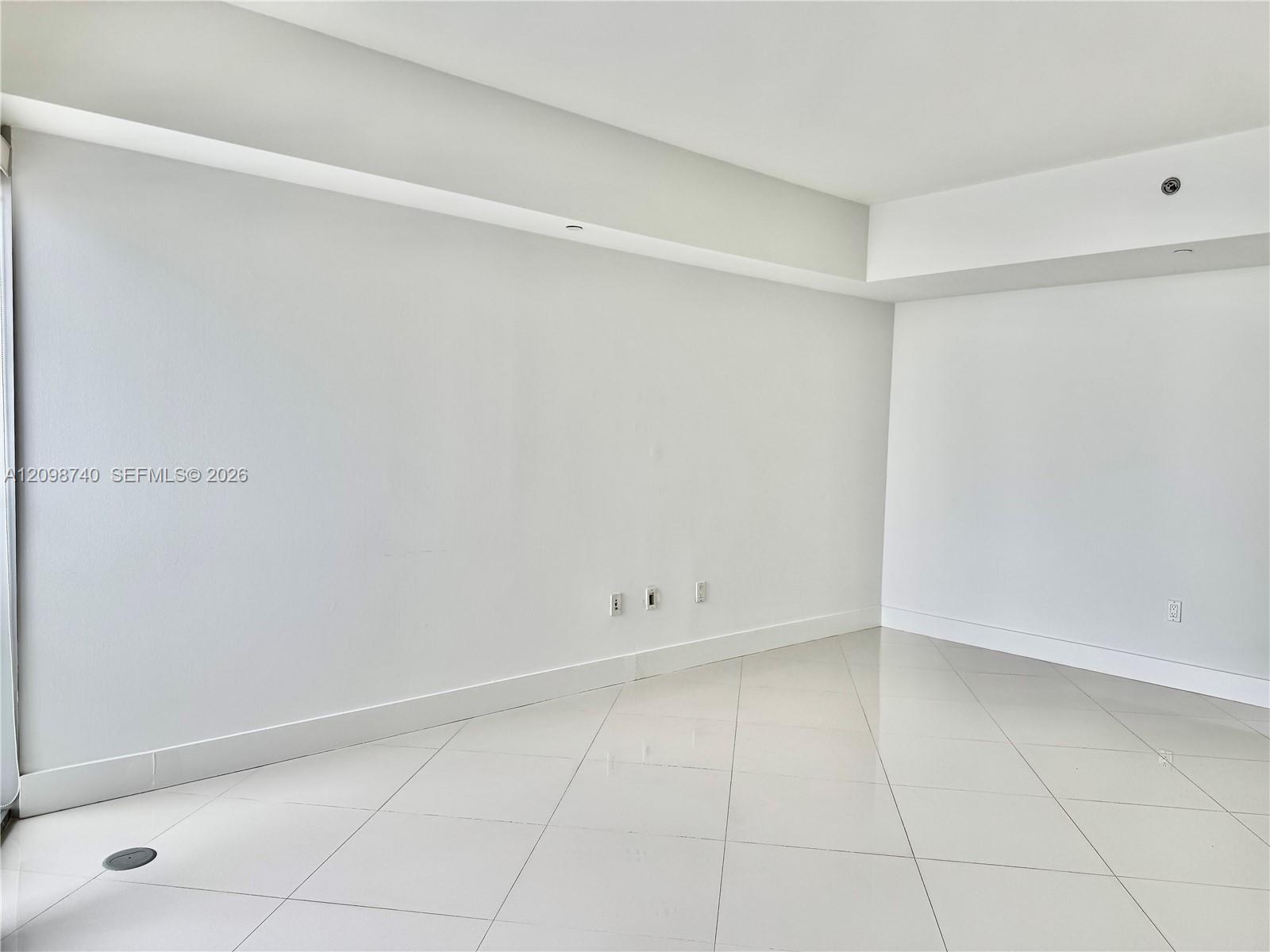 475 Brickell Avenue 3808 Property Photo 7