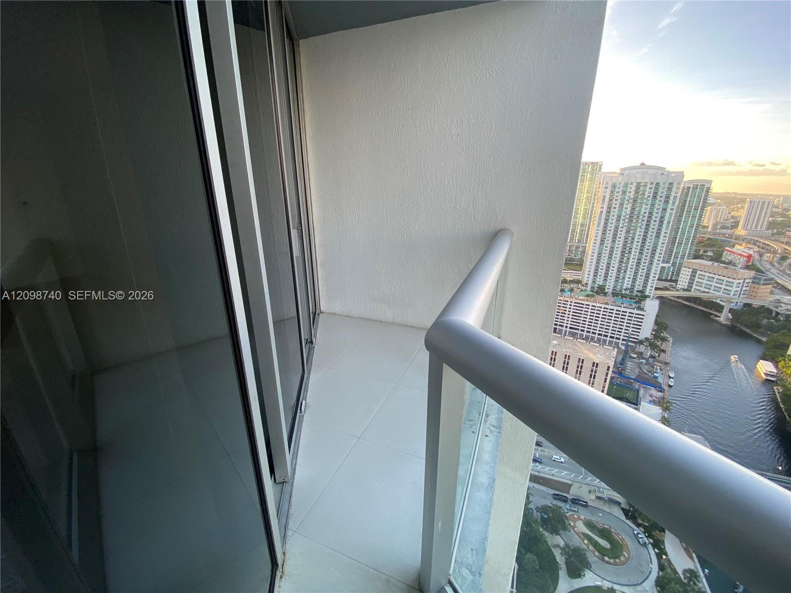 475 Brickell Avenue 3808 Property Photo 13