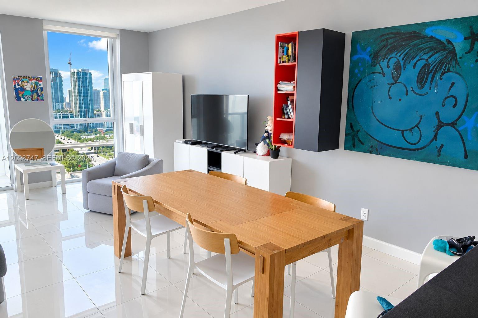 244 Biscayne Boulevard 3204 Property Photo 1
