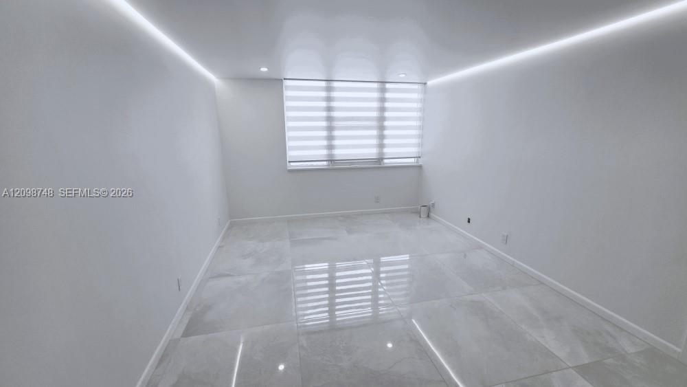 A12098748 Property Photo 2