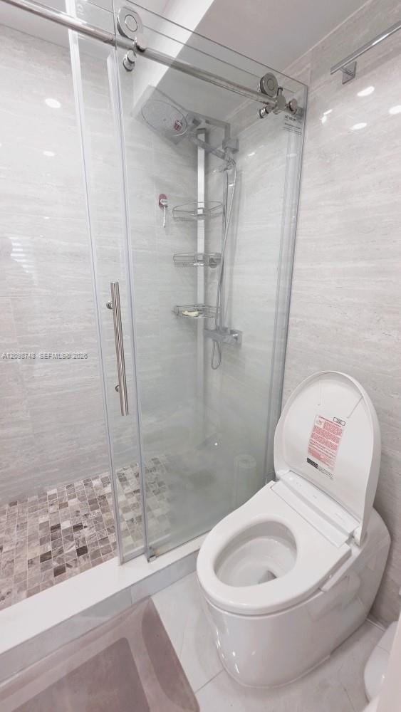A12098748 Property Photo 5