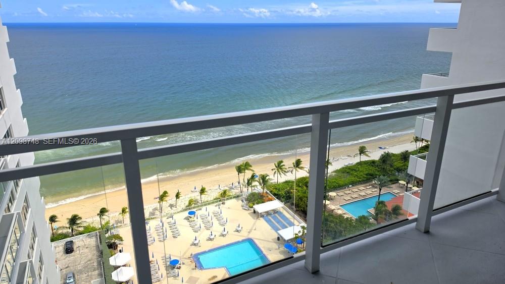 A12098748 Property Photo 14