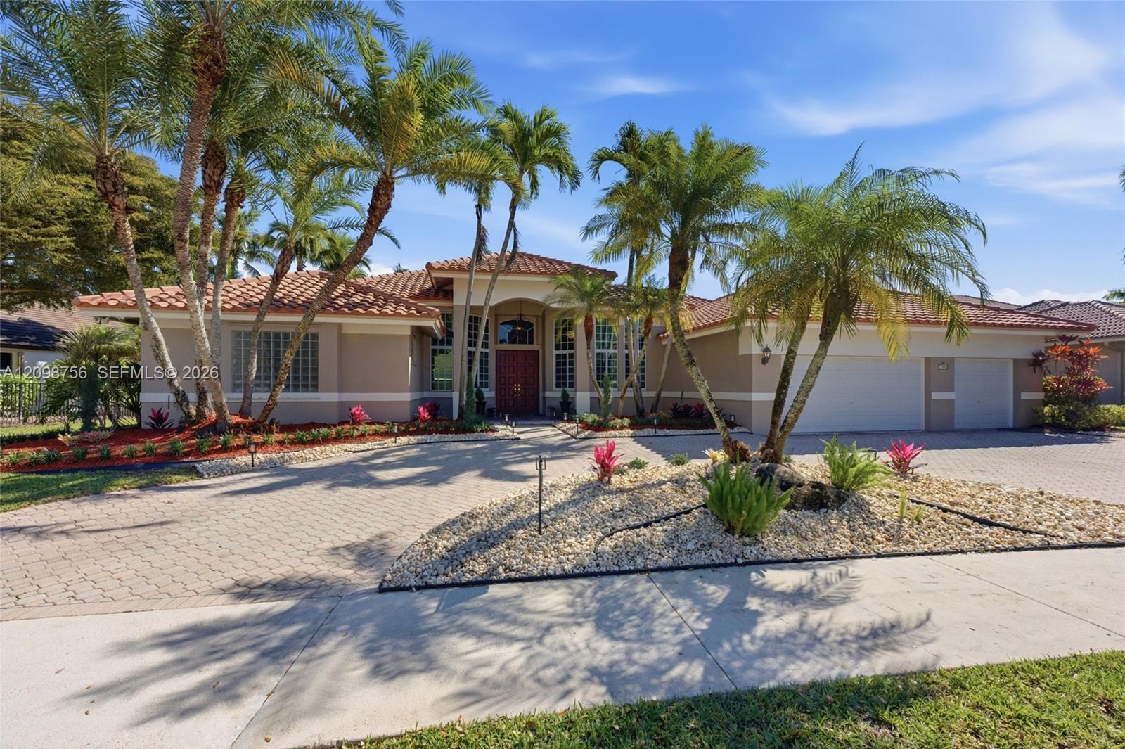 158 Dockside Circle Property Photo 1