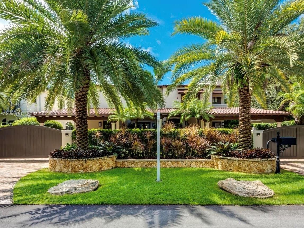 3820 Loquat Avenue Property Photo 1