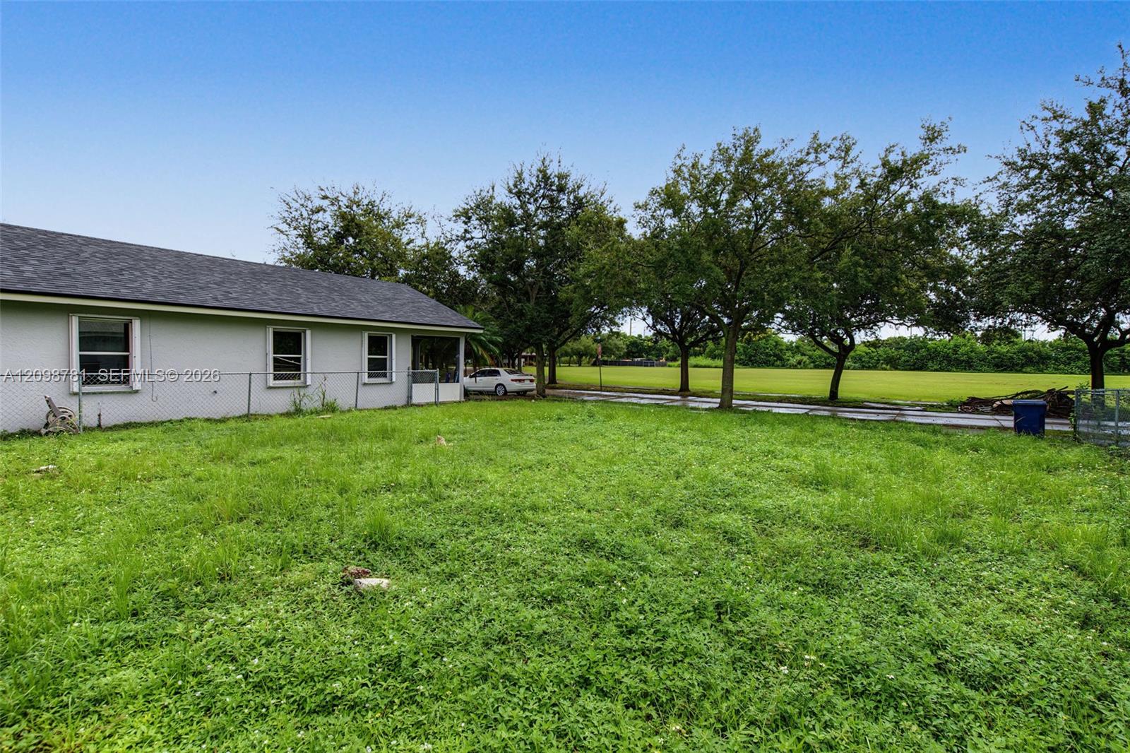 13143 Sw 245th Street Property Photo 24
