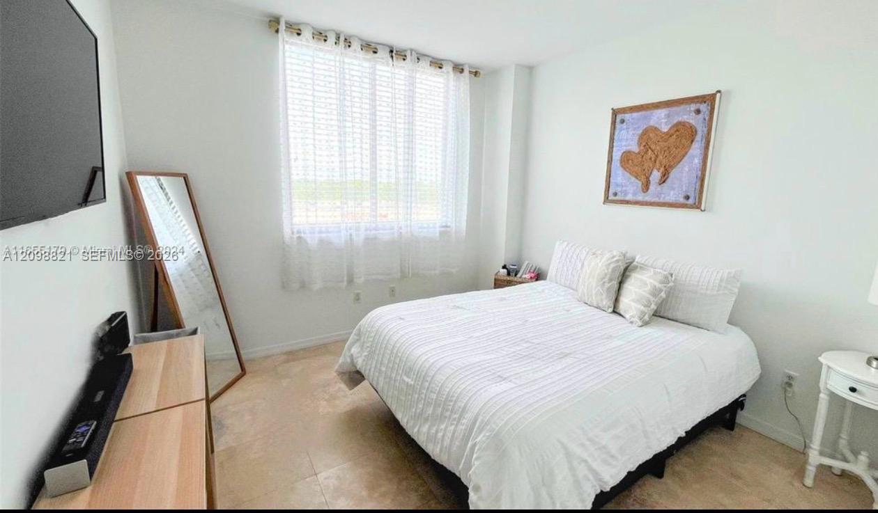 A12098821 Property Photo 6