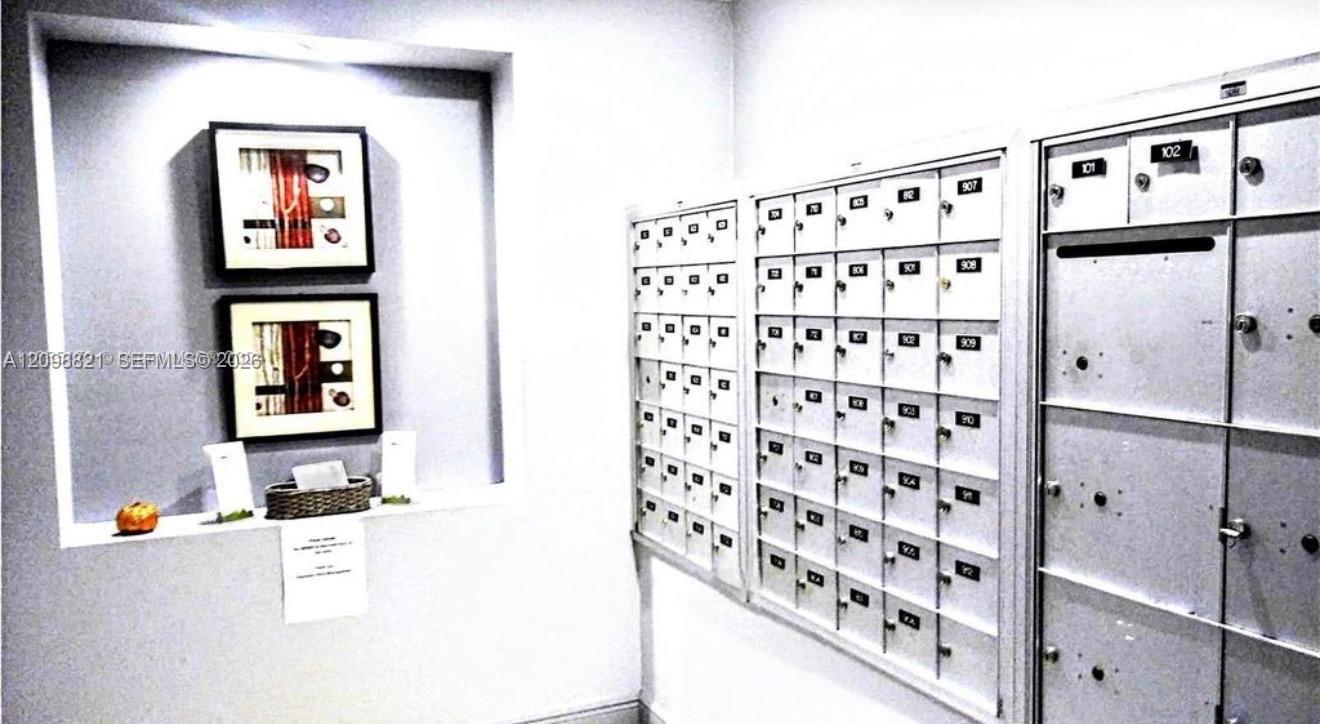 A12098821 Property Photo 11