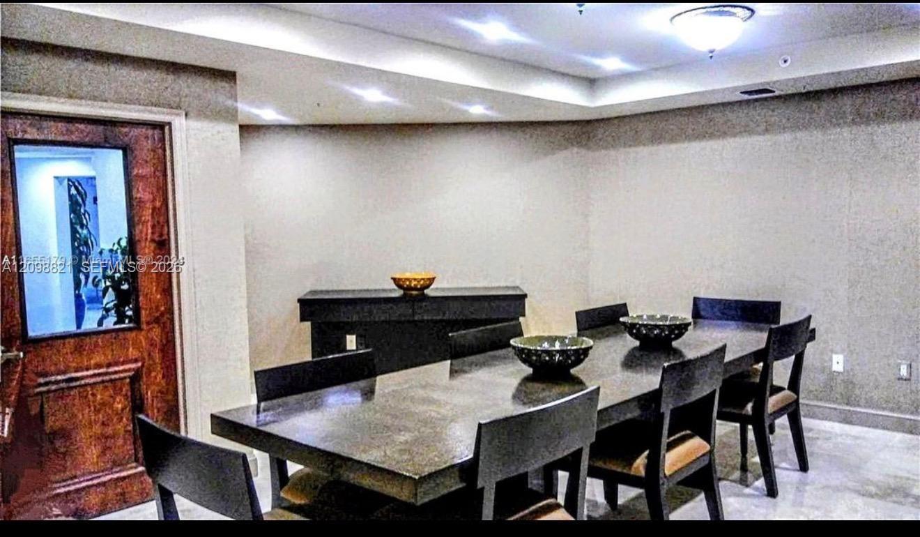A12098821 Property Photo 16