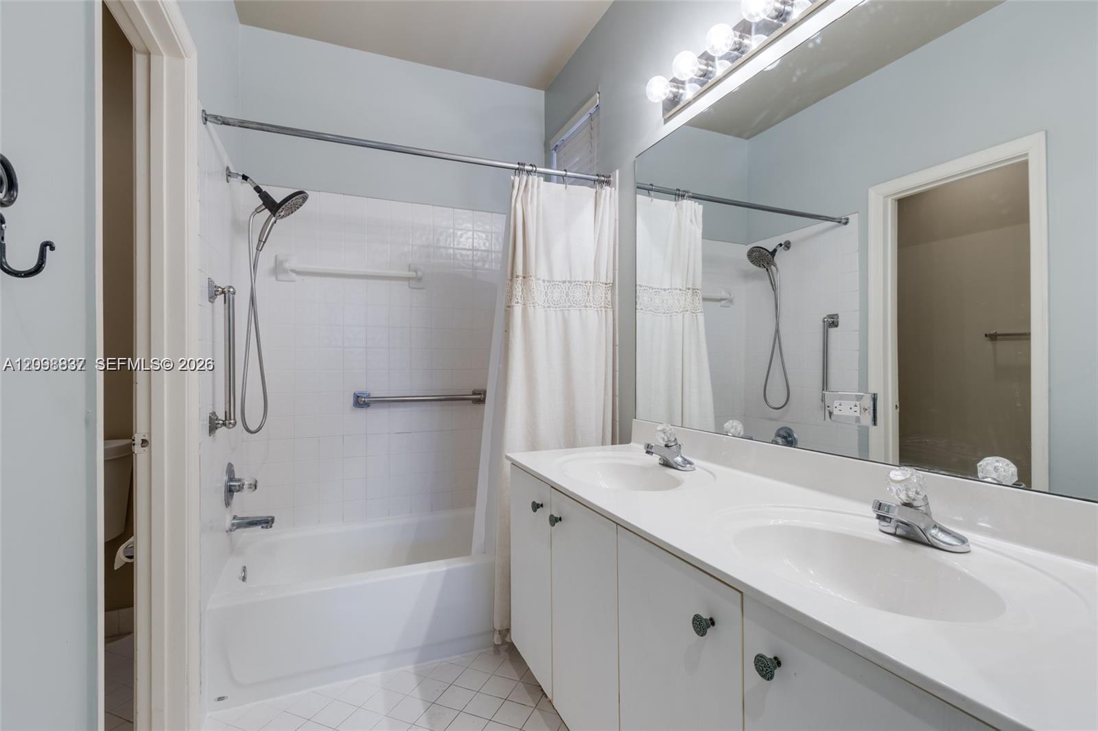 1280 Majesty Terrace Property Photo 18