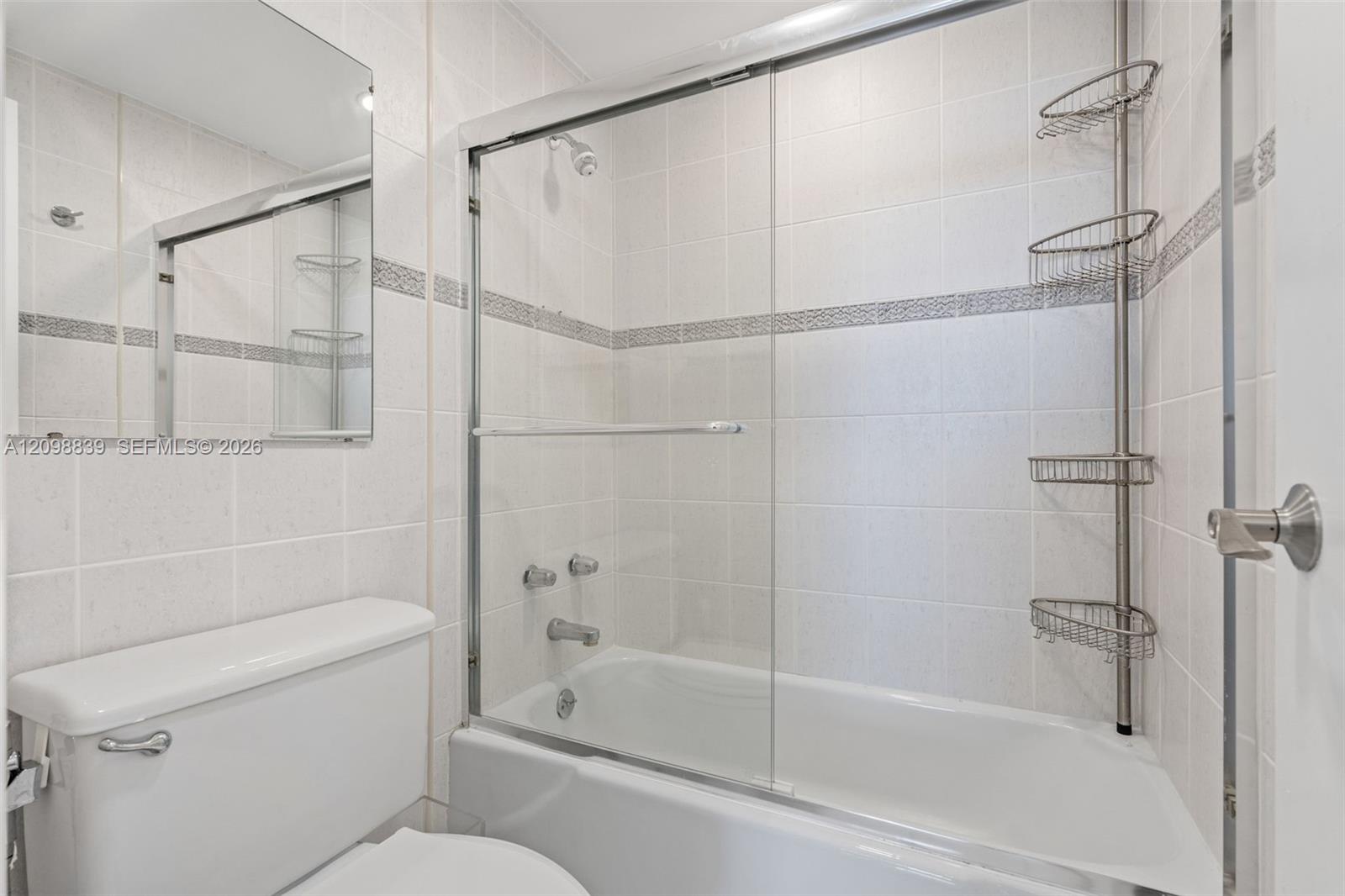 300 Bayview Drive 1710 Property Photo 30