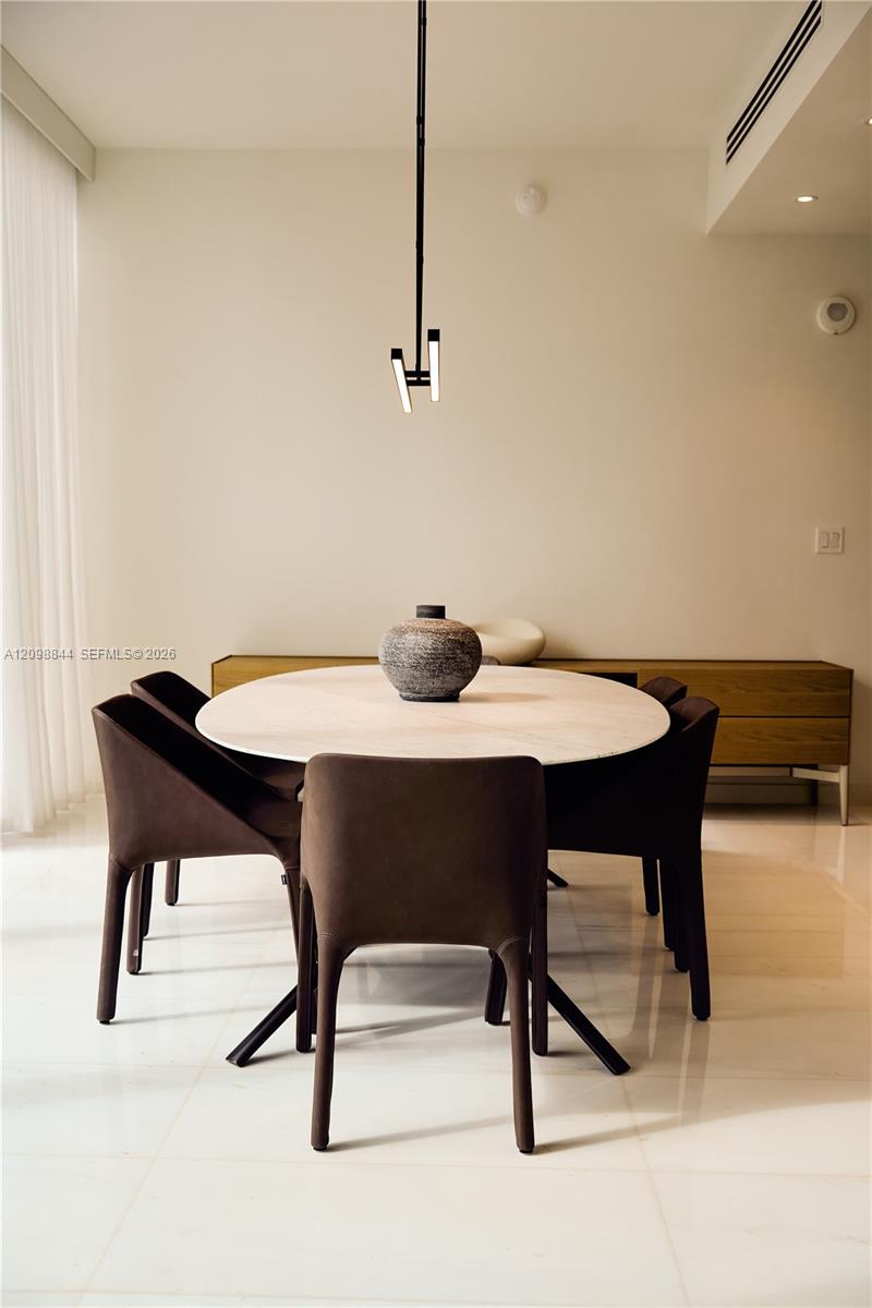 300 Biscayne Boulevard Way 804w Property Photo 3