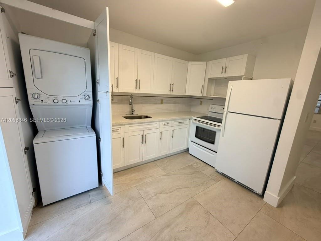 11320 Peachtree Drive 11320 Property Photo 3