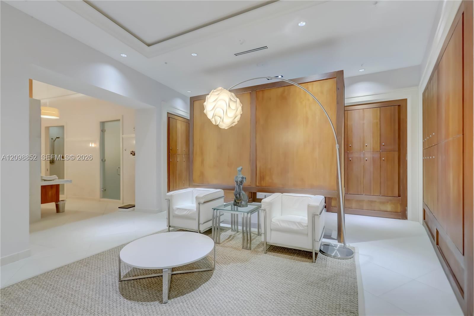 1 N Ocean Boulevard 1511 Property Photo 45