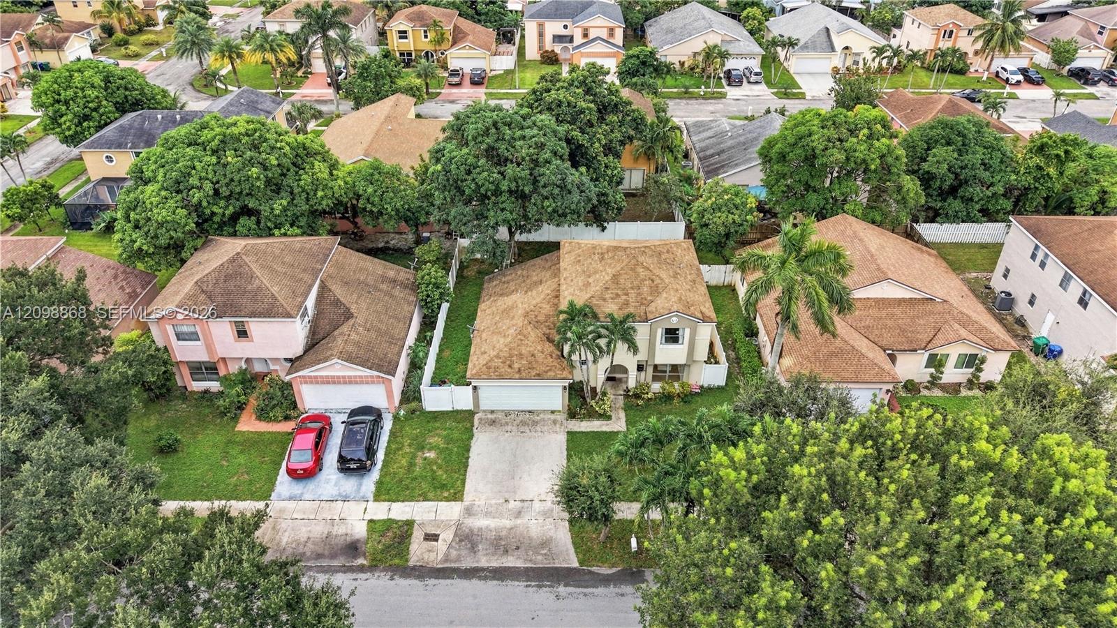 9600 Encino Street Property Photo 31