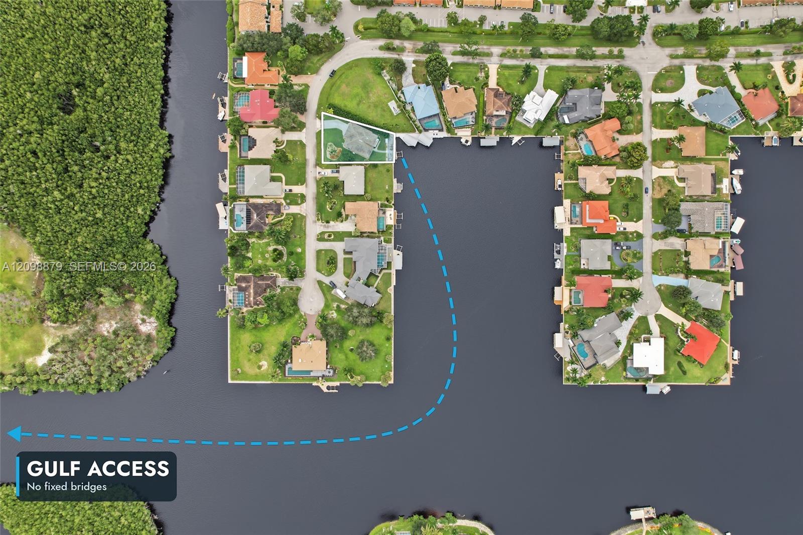 111 Newport Cay Property Photo 4
