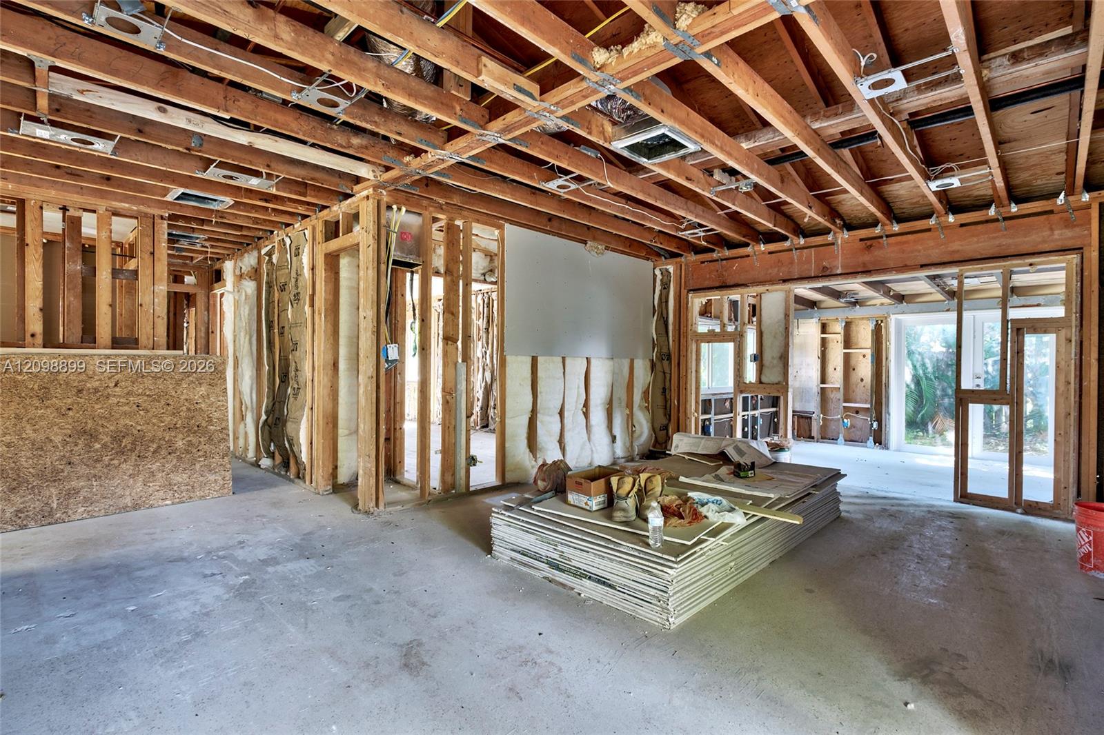 1176 Sw 4th Street Property Photo 5