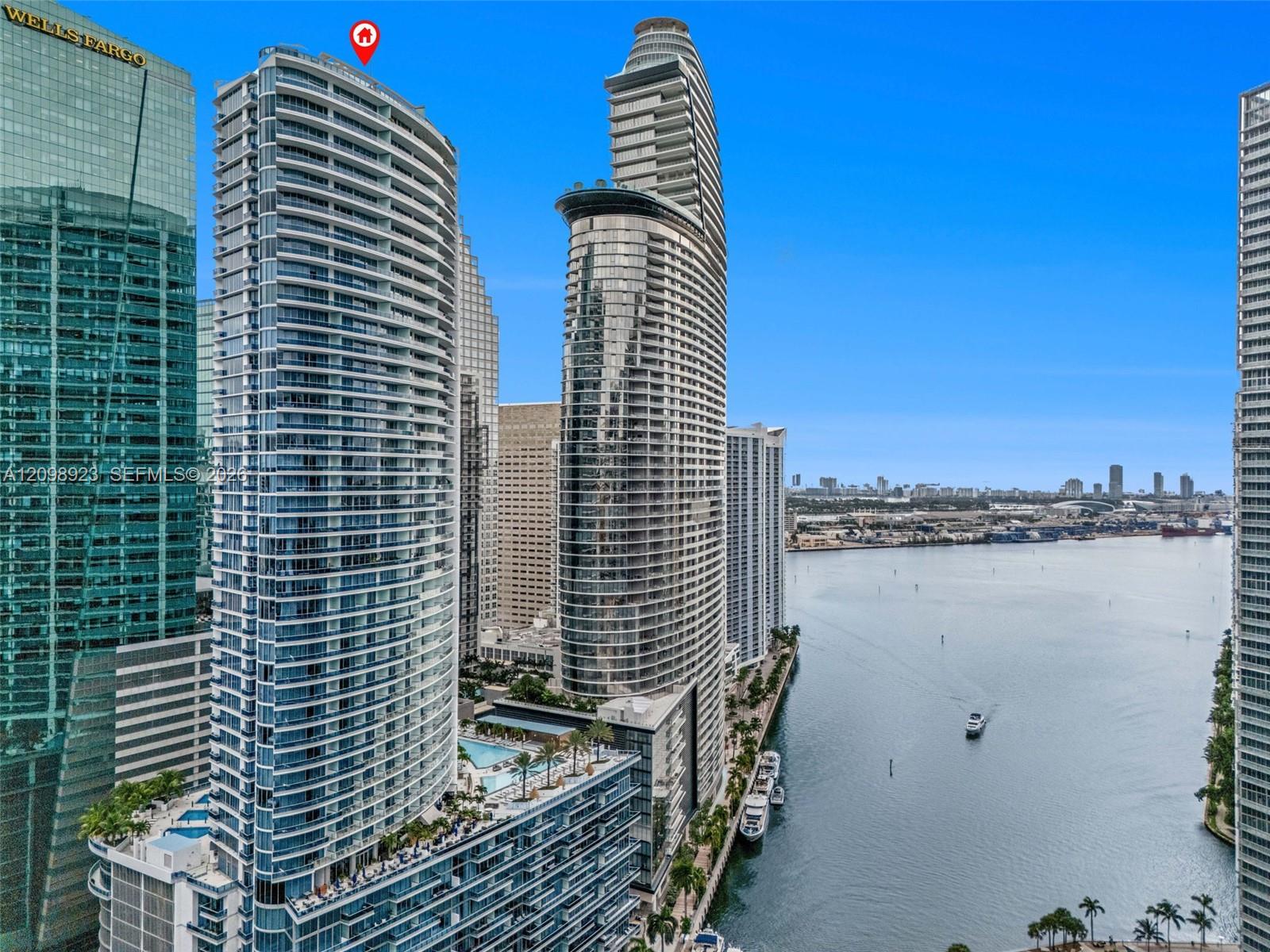 200 Biscayne Boulevard Way 4307 Property Photo 1