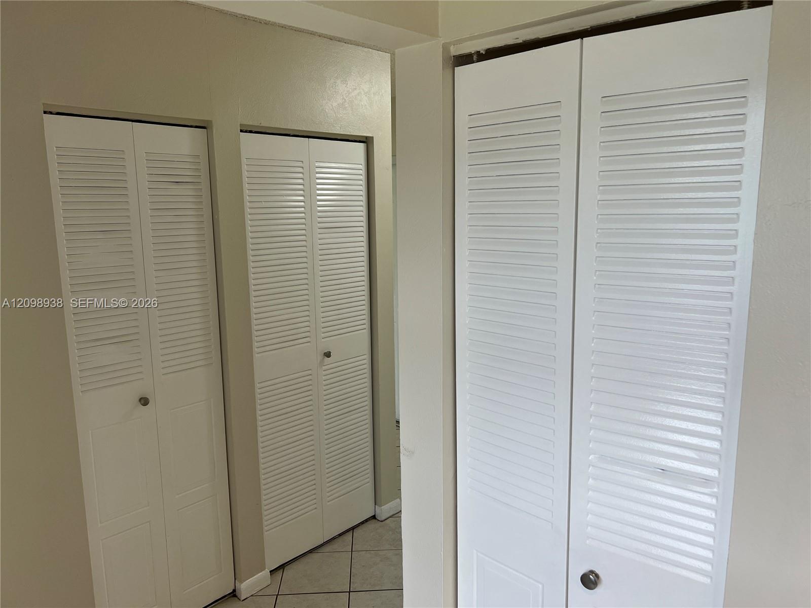 1272 Sandpiper Boulevard . Property Photo 4