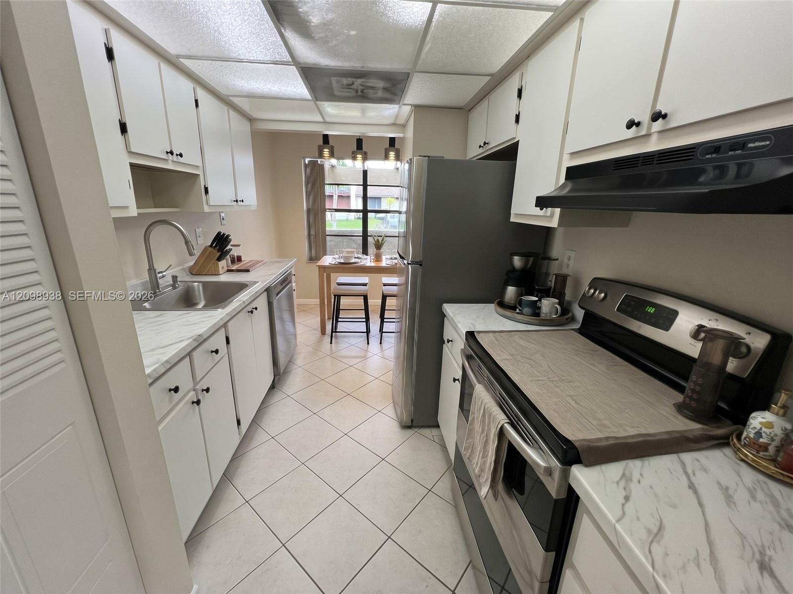 1272 Sandpiper Boulevard . Property Photo 13