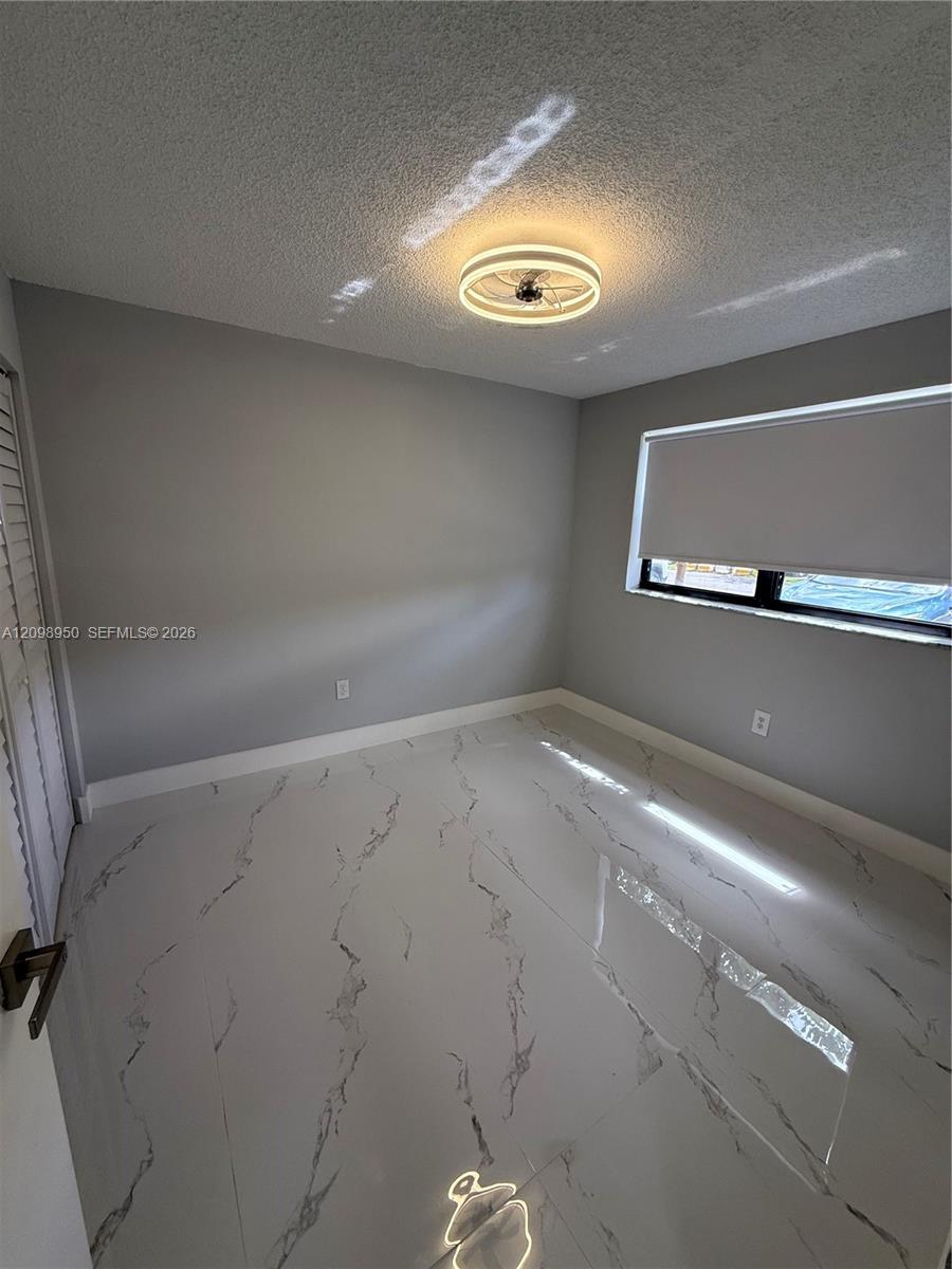 9937 Nob Hill Place 1637 Property Photo 27