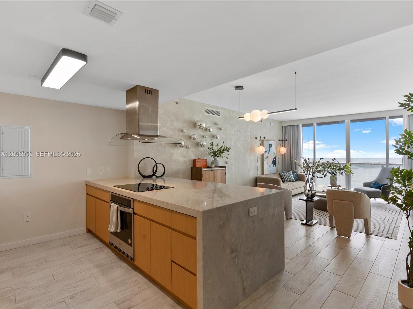 465 Brickell Avenue 4905 Property Photo 1