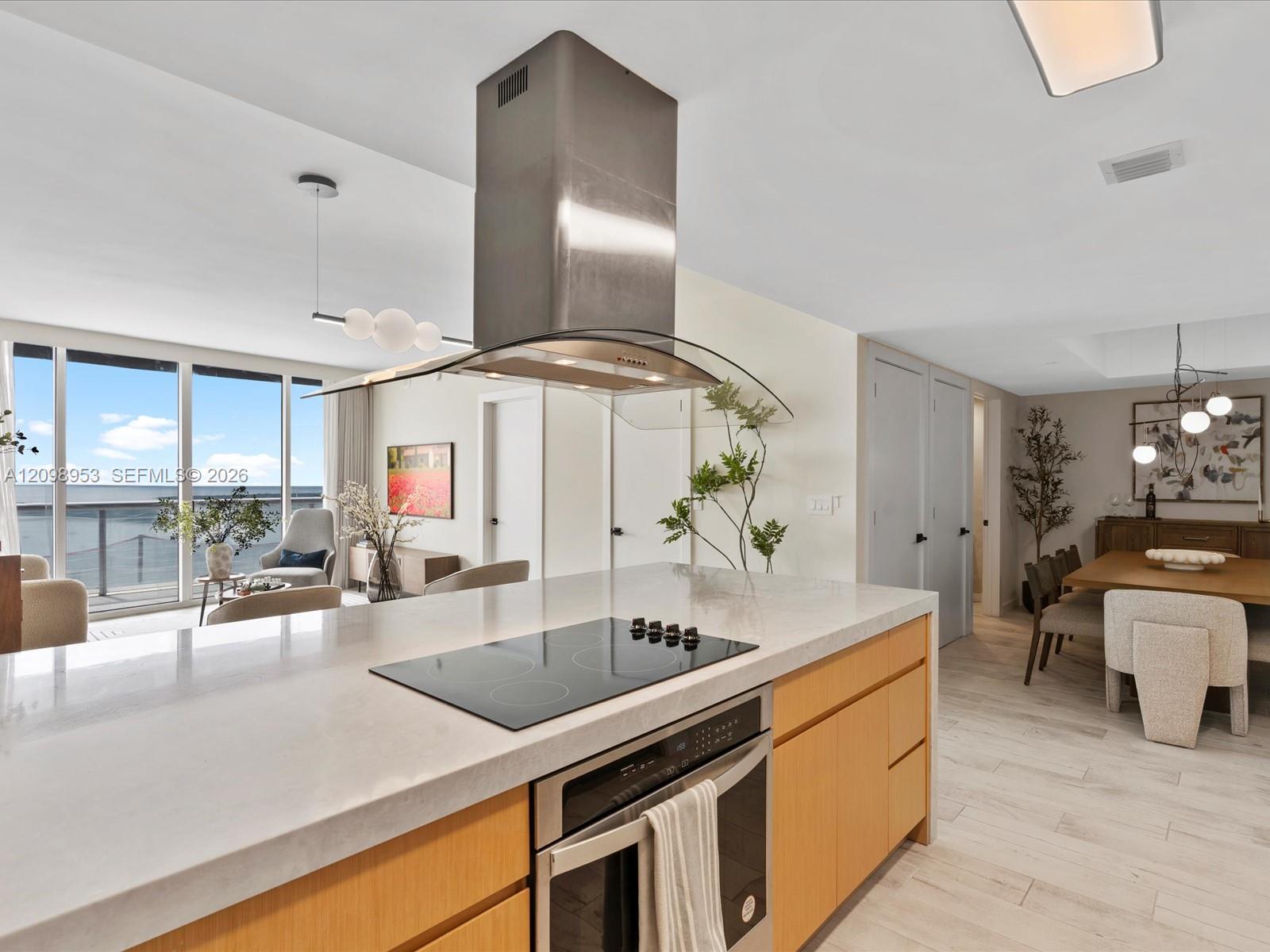 465 Brickell Avenue 4905 Property Photo 2
