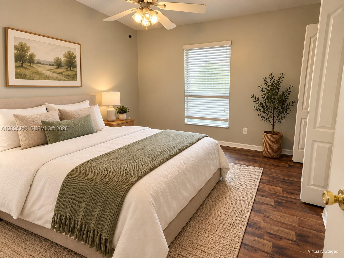 A12098956 Property Photo 4
