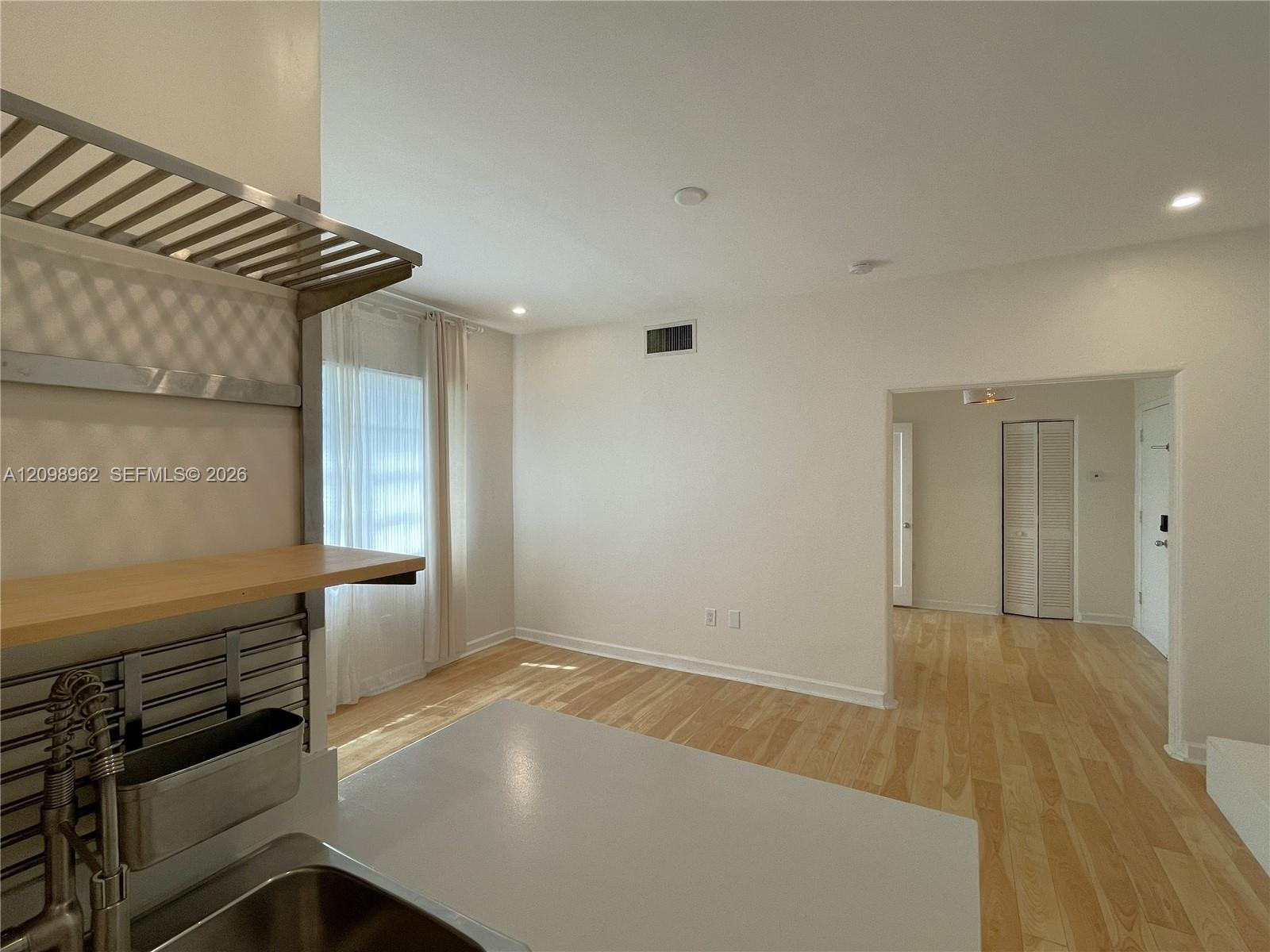 1211 Pennsylvania Avenue E1 Property Photo 5