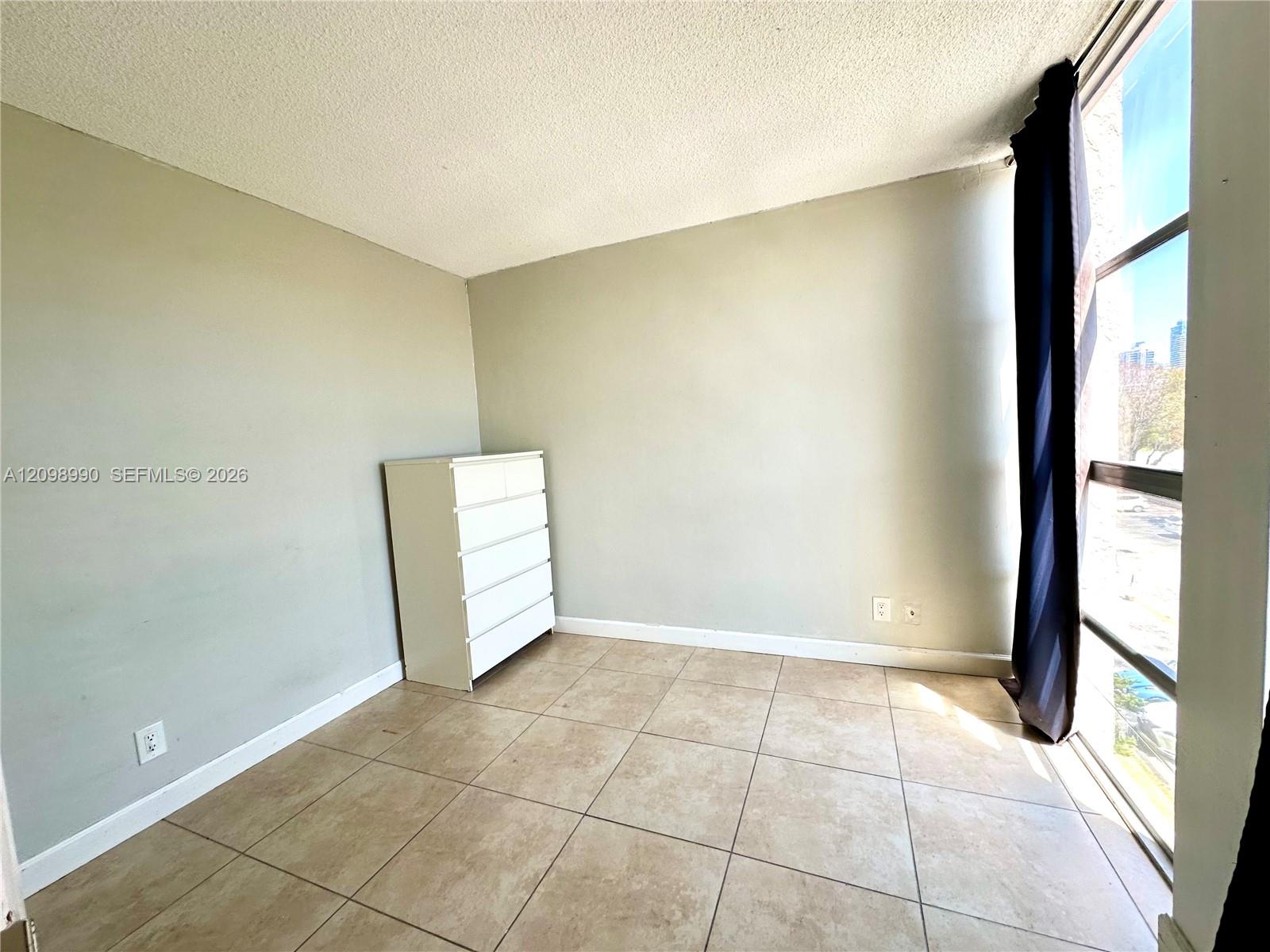 2101 Atlantic Shores Boulevard 408 Property Photo 10