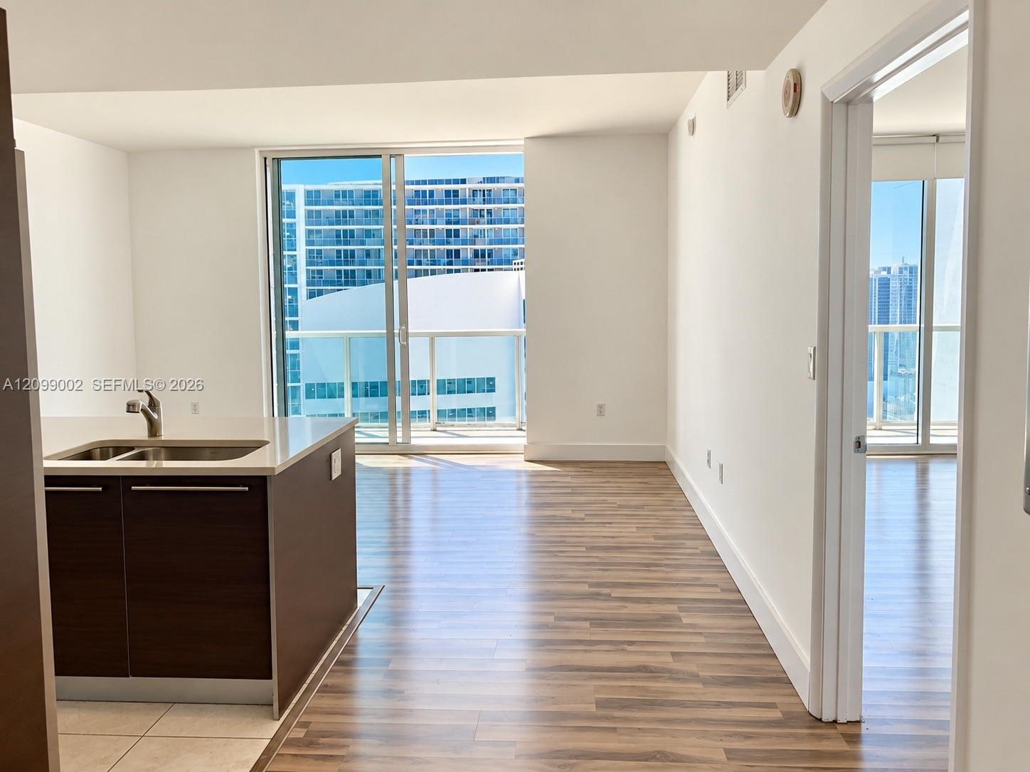 1900 N Bayshore Drive 3607 Property Photo 1