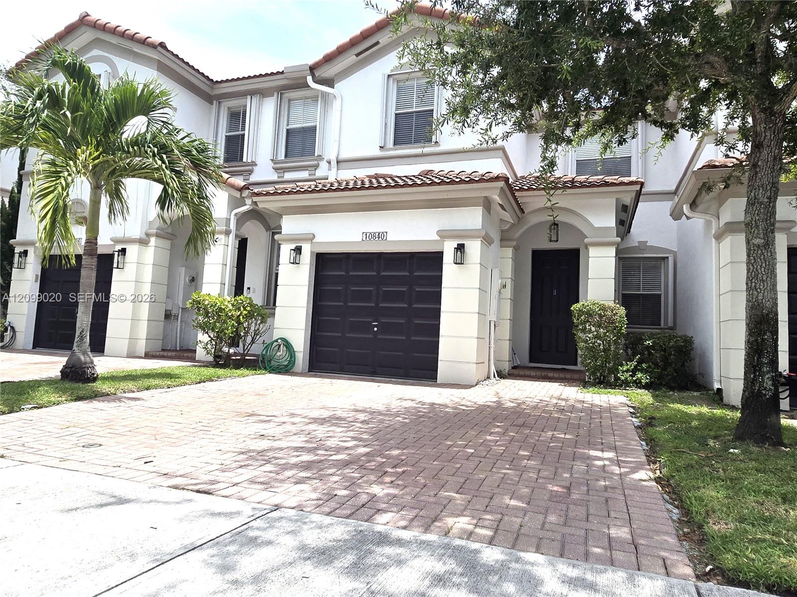 10840 NW 79th Street Property Photo 1