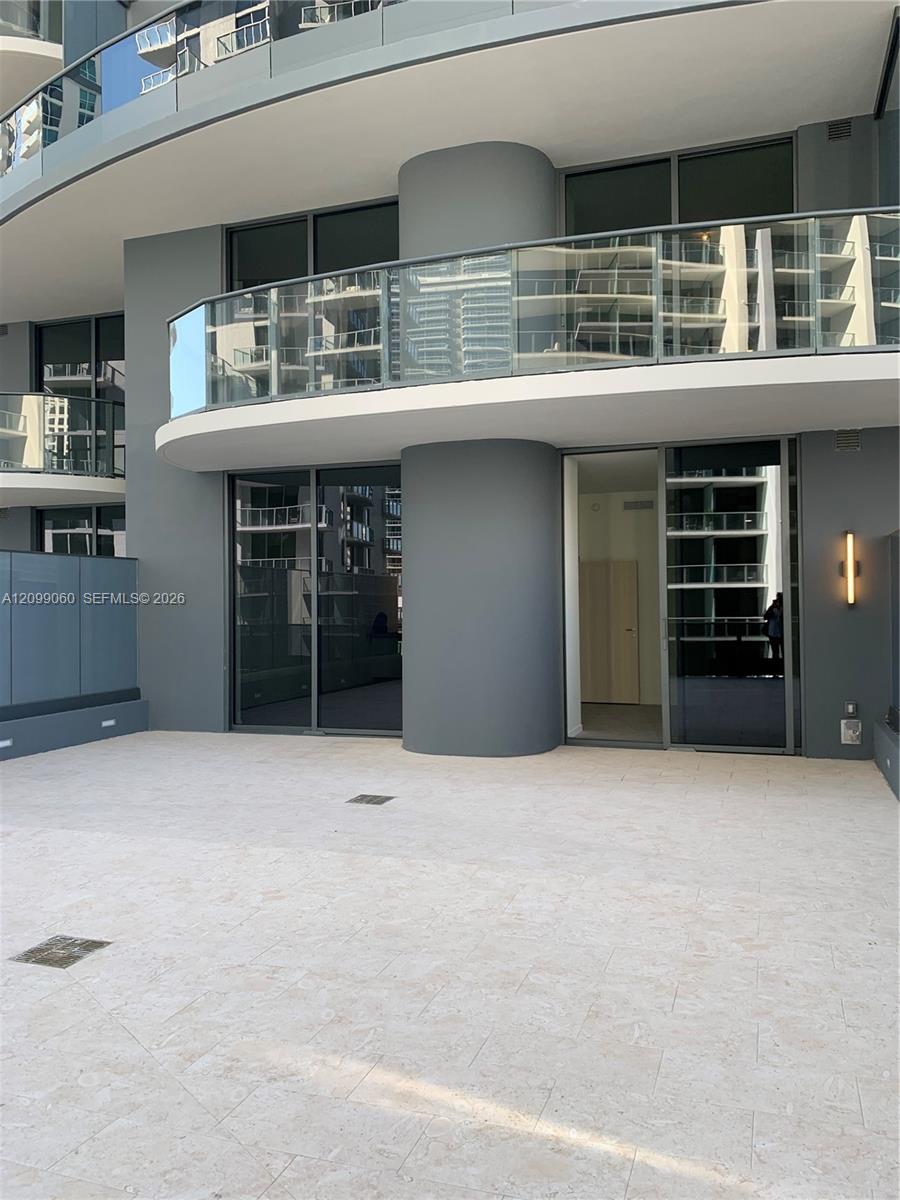 1000 Brickell Plaza 1805 Property Photo 13