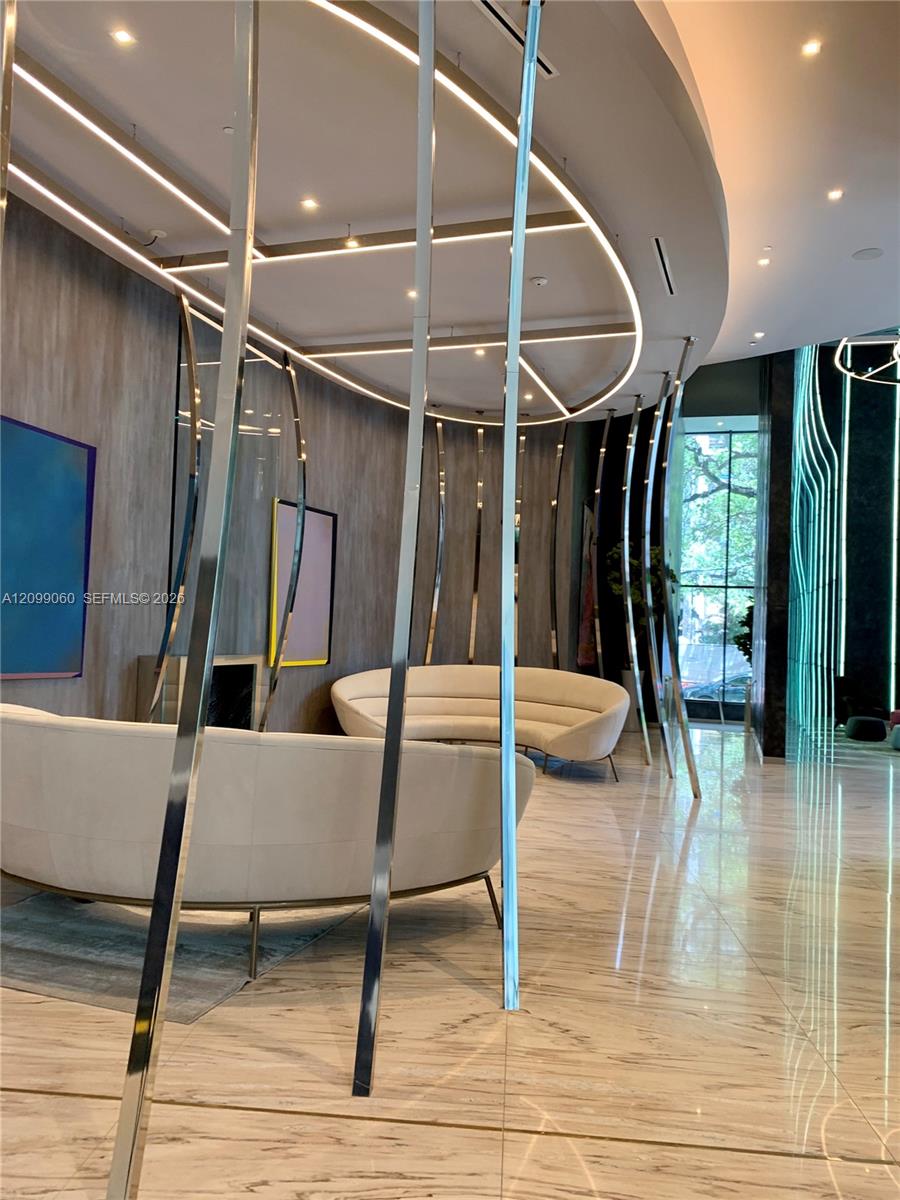 1000 Brickell Plaza 1805 Property Photo 16