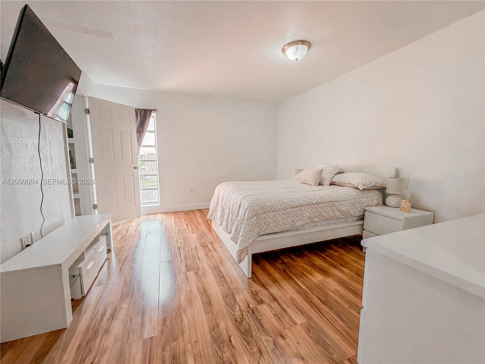 4705 Nw 7th Street 408-7 Property Photo 9