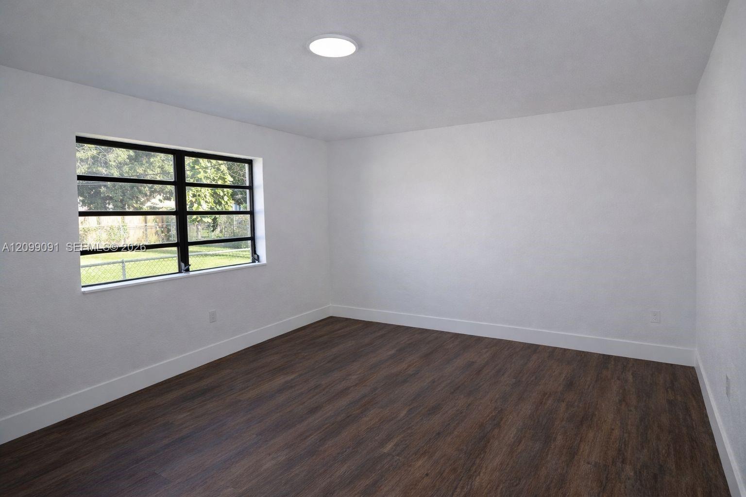 1950 Nw 57th Street - Property Photo 7
