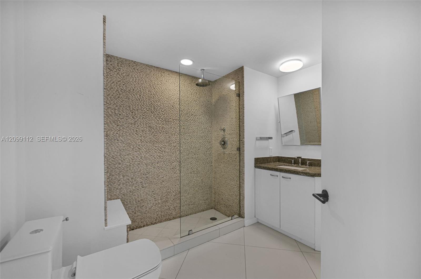 10 Venetian Way 404 Property Photo 23