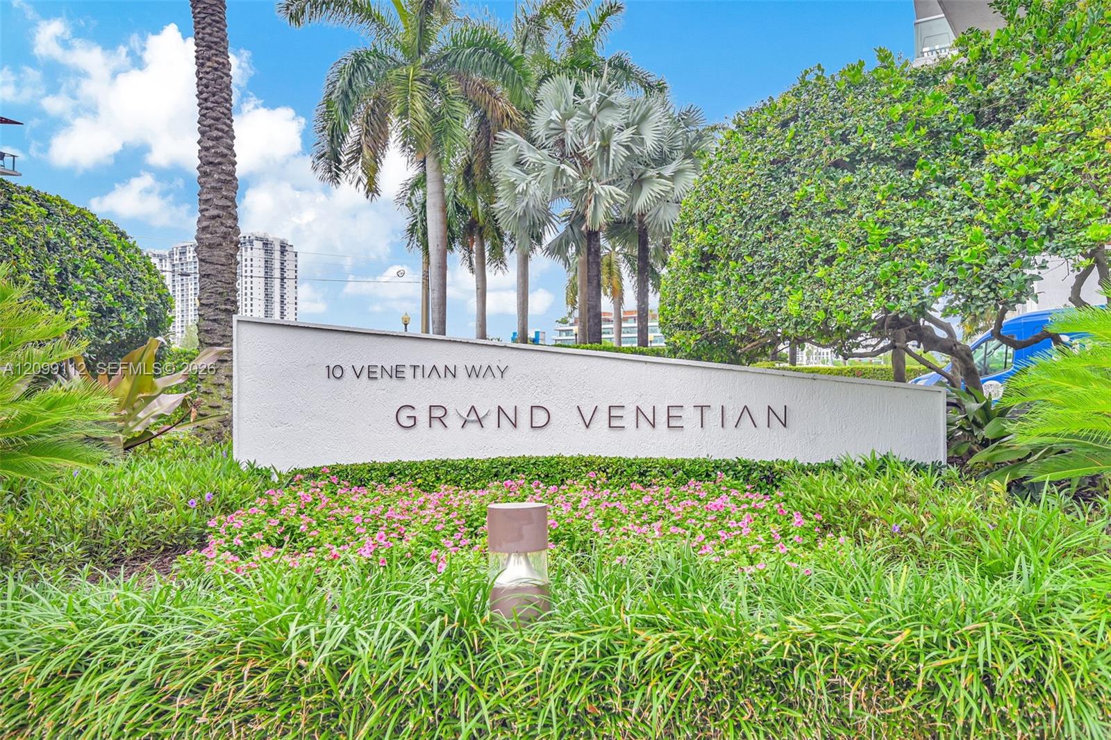 10 Venetian Way 404 Property Photo 27