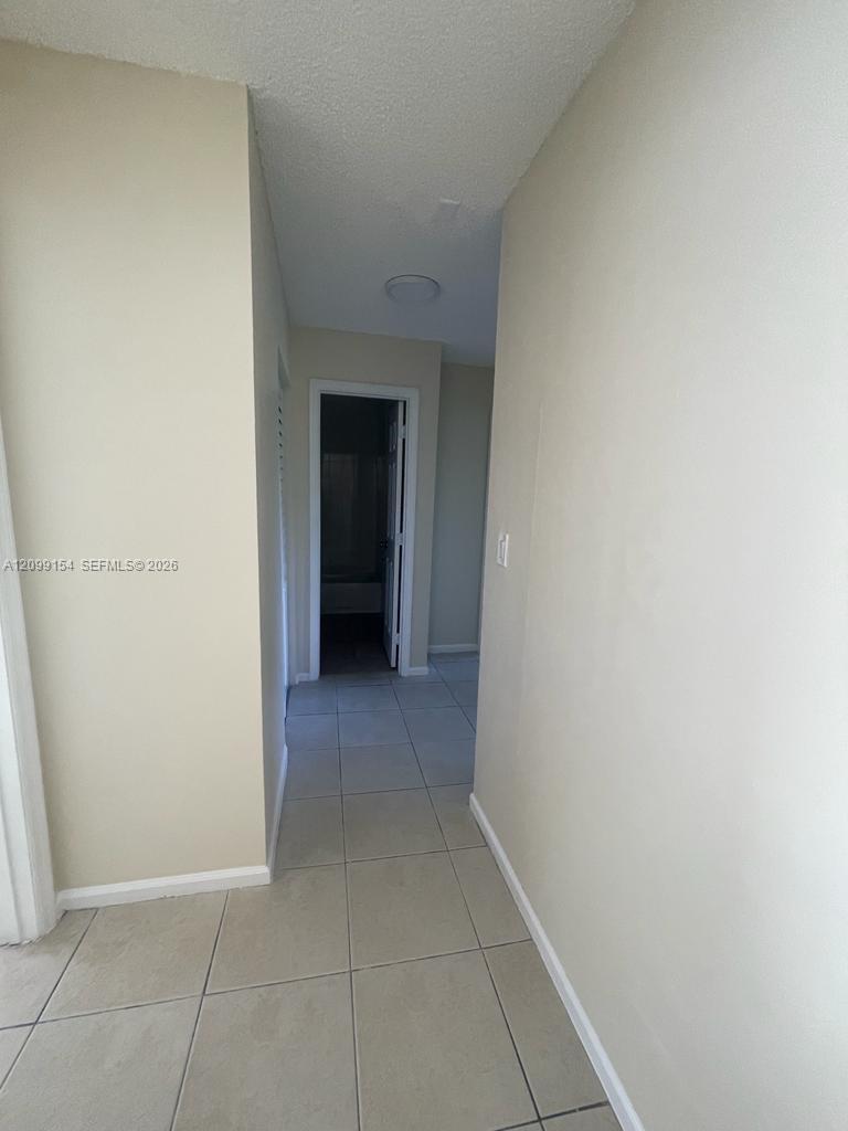958 Sw 74th Avenue Property Photo 7