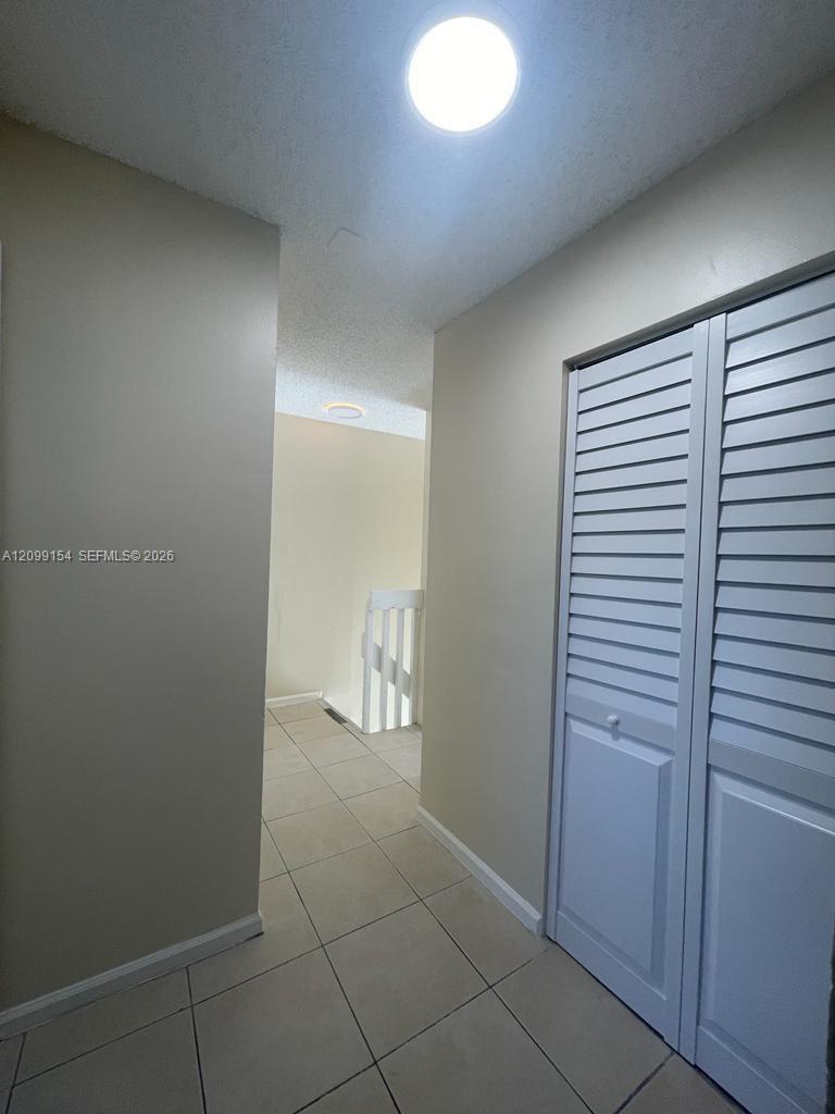 958 Sw 74th Avenue Property Photo 8