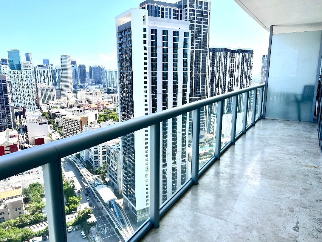 888 Biscayne Boulevard 3703 Property Photo 22