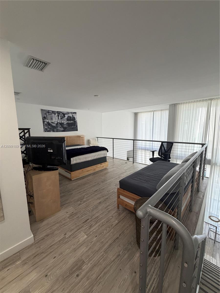 1060 Brickell Avenue 811 Property Photo 11