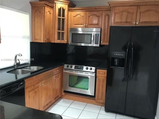 20 Laredo Place 2-1 Property Photo 1