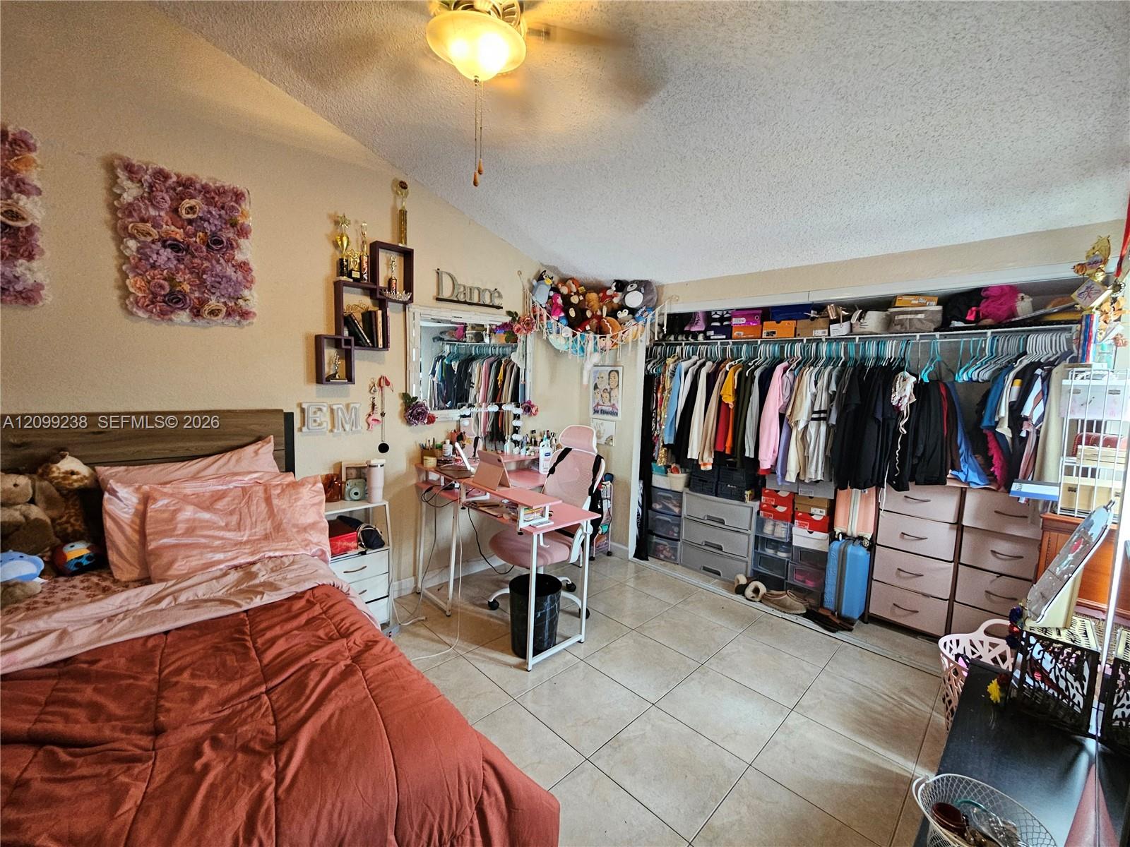 8401 W Sample Road 10 Property Photo 15