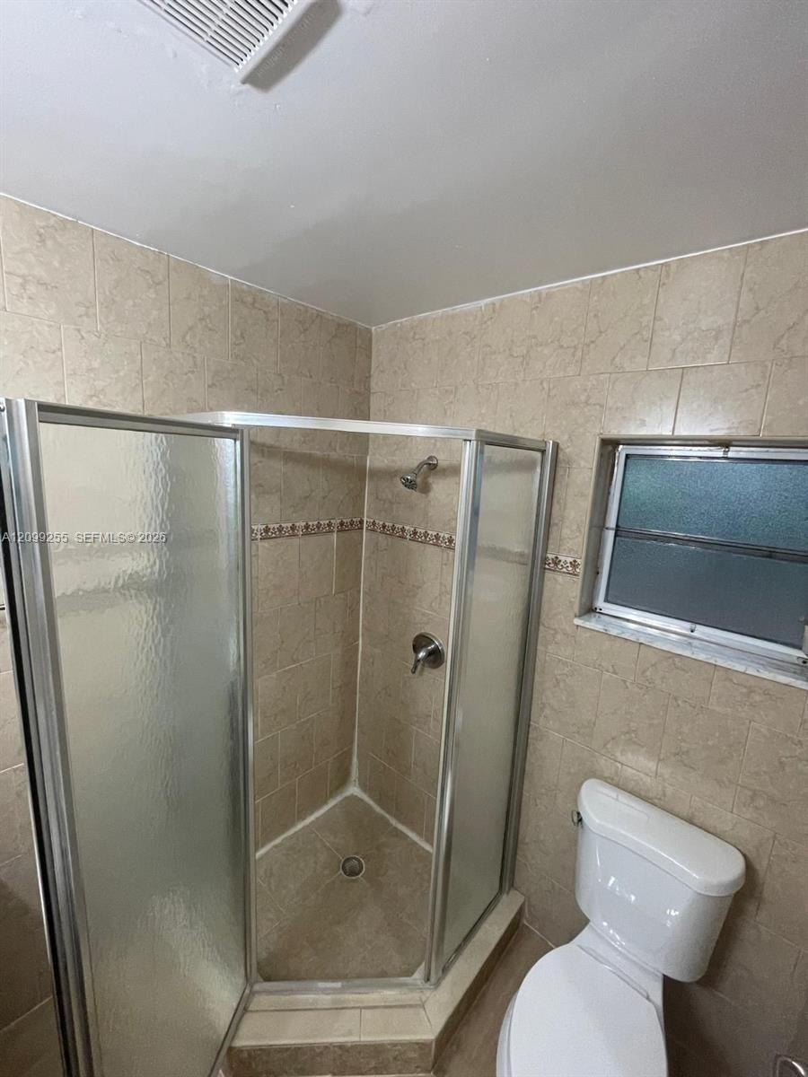 4986 Sw 7th Street Property Photo 15