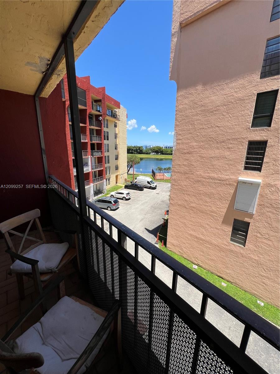 9686 Fontainebleau Boulevard 402 Property Photo 9