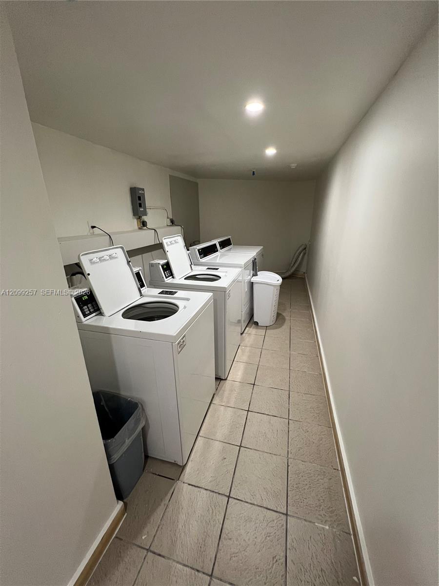 9686 Fontainebleau Boulevard 402 Property Photo 14
