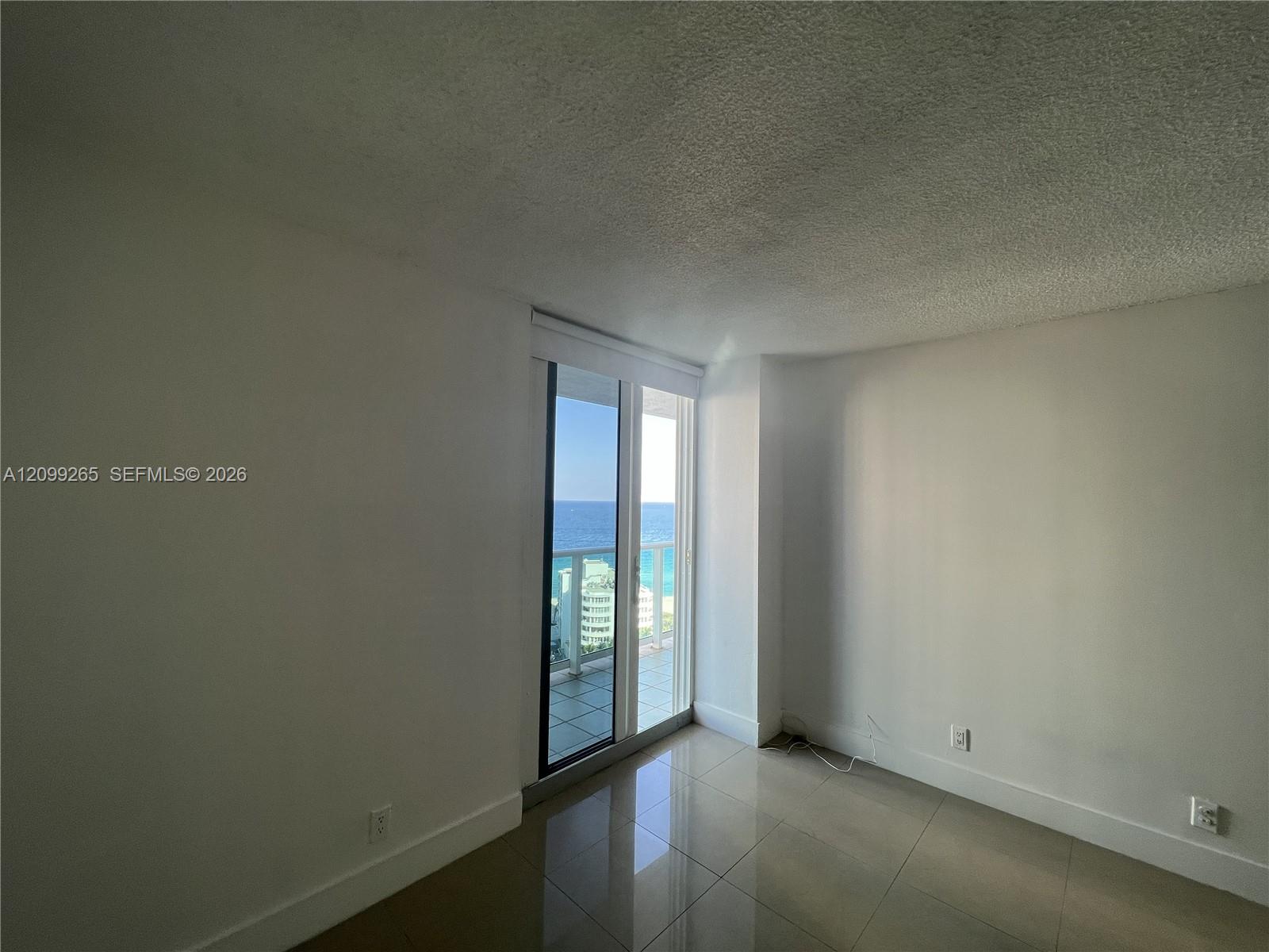 100 Bayview Drive 2012 Property Photo 6