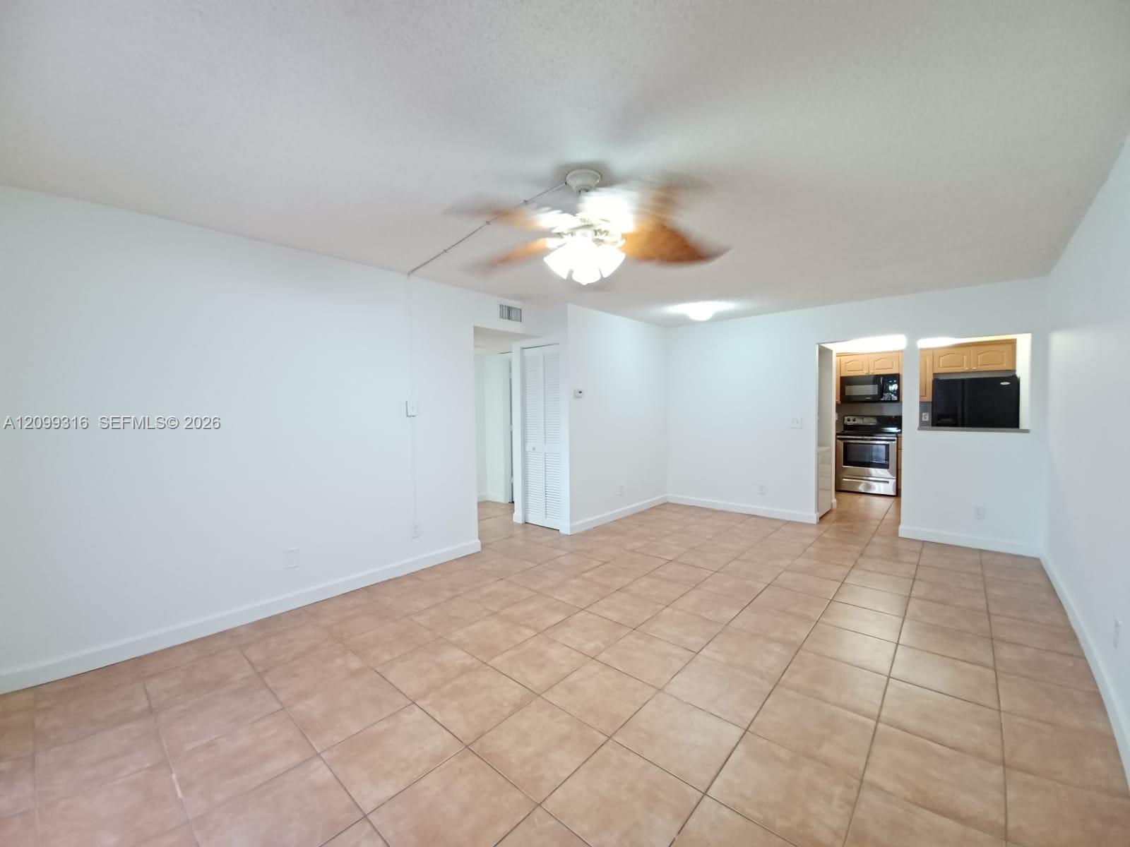 11120 Royal Palm Boulevard 4-10 Property Photo 5