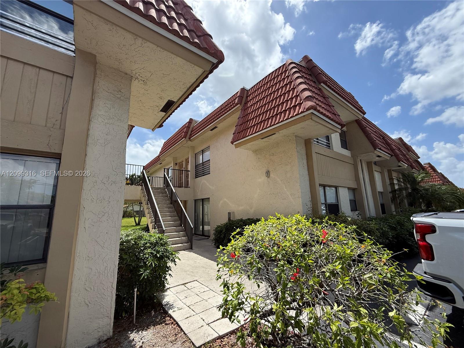 11120 Royal Palm Boulevard 4-10 Property Photo 17